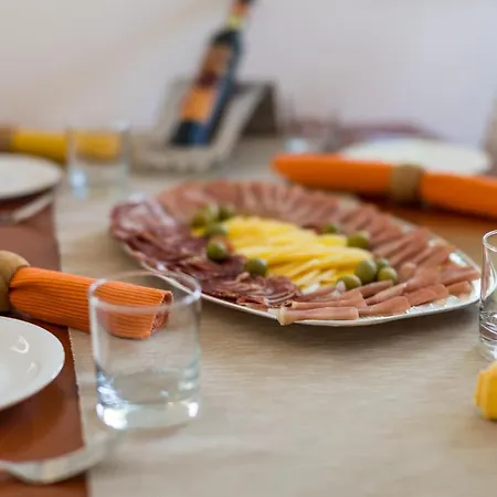 Molnar Sergej אתר נופש