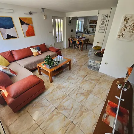 Resort Molnar Sergej Brzac