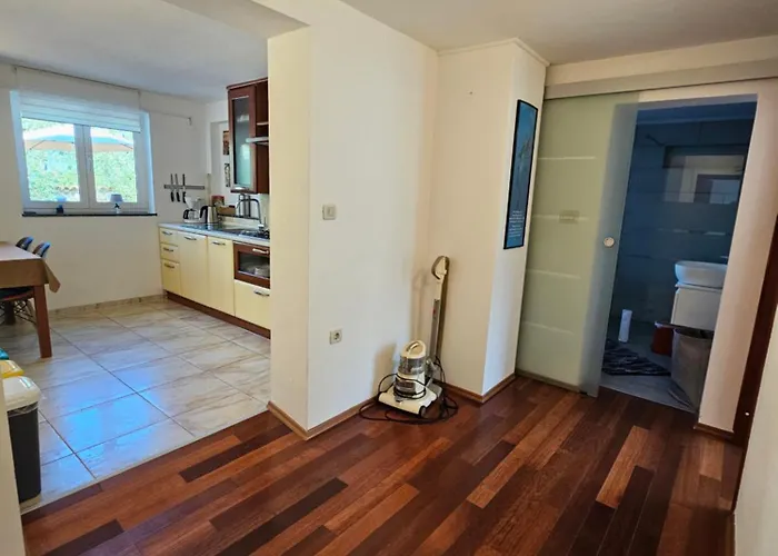 Resort Molnar Sergej *