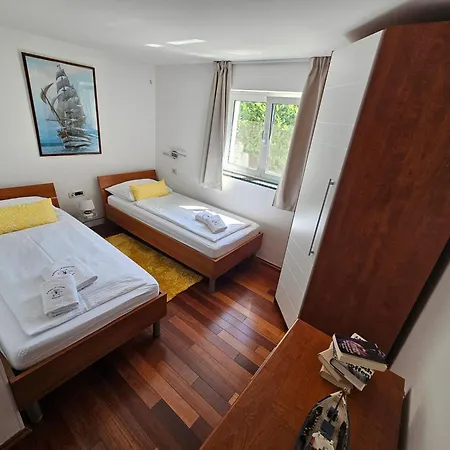 Molnar Sergej Resort